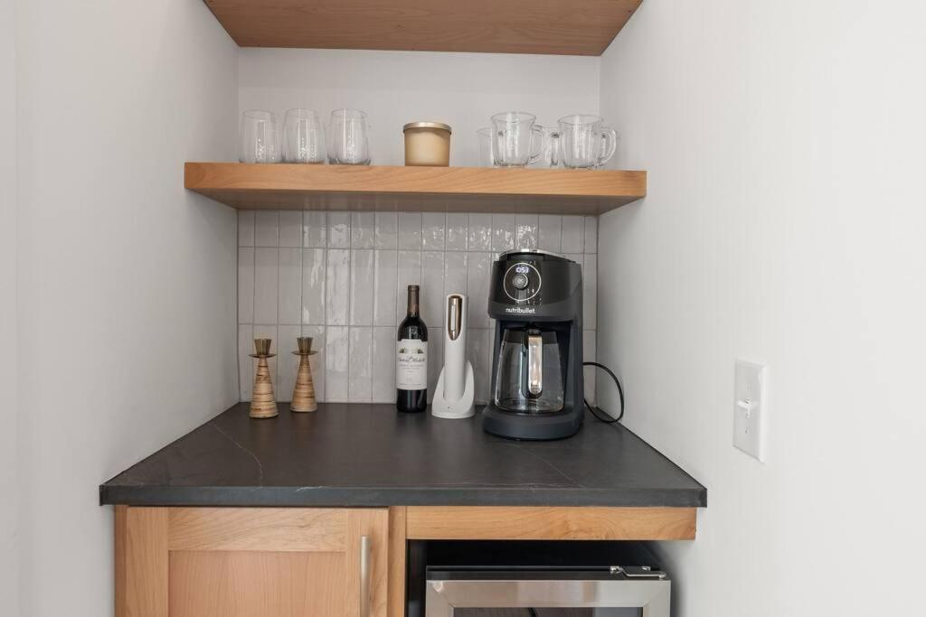 Basecamp Retreat Timsfordlake Winchester エクステリア 写真